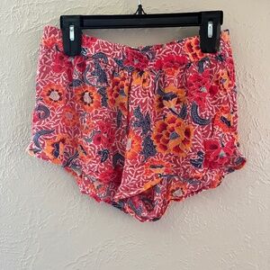 Floral Billabong shorts size large